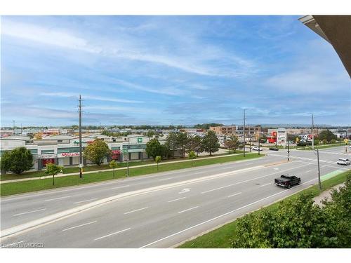 401-2035 Appleby Line, Burlington, ON - Outdoor With View