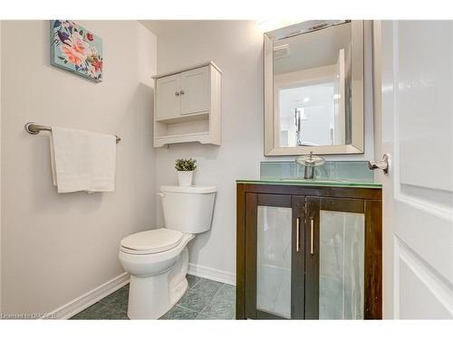 35 Pauline Crescent, Brampton, ON - Indoor Photo Showing Bathroom