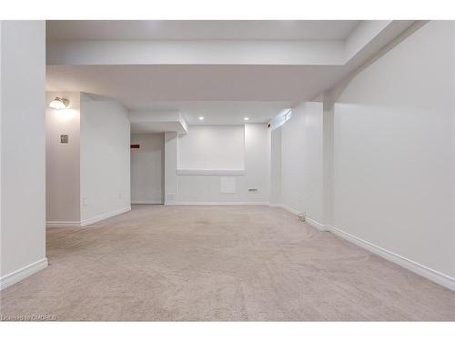 35 Pauline Crescent, Brampton, ON - Indoor Photo Showing Other Room