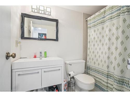 901-20 Mississ Vly Blvd, Mississauga, ON - Indoor Photo Showing Bathroom