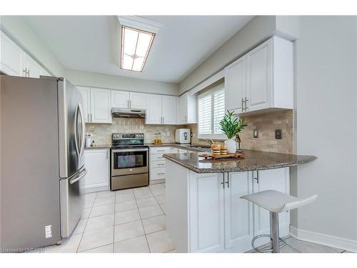 2303 Hilltop Lane, Oakville, ON 