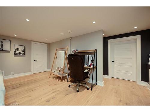 1344 Bridge Road, Oakville, ON - Indoor