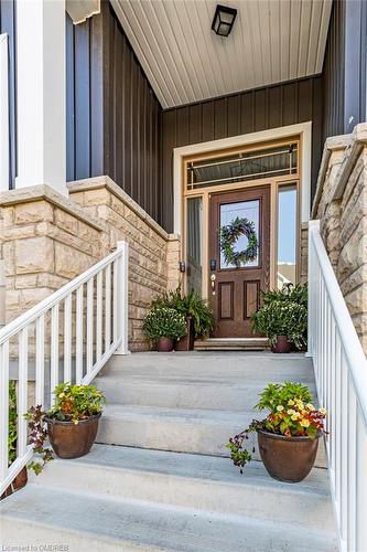 33 Emeny Lane, Guelph, ON - Outdoor With Exterior