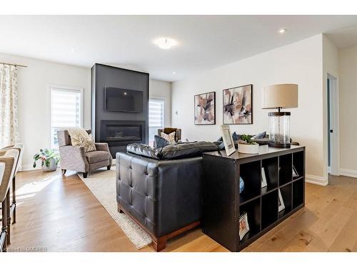 33 Emeny Lane, Guelph, ON - Indoor Photo Showing Living Room With Fireplace