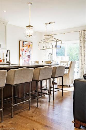 33 Emeny Lane, Guelph, ON - Indoor Photo Showing Dining Room