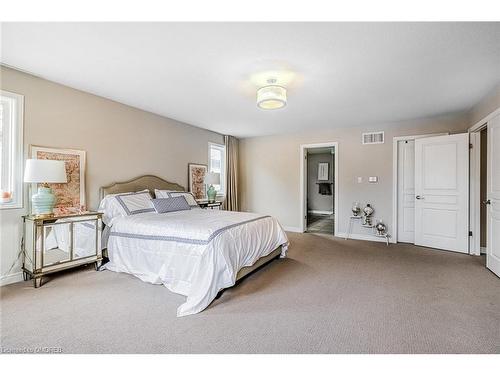 3198 Saltaire Crescent, Oakville, ON - Indoor Photo Showing Bedroom