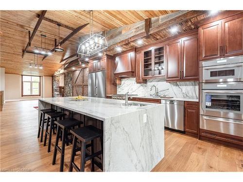 20 Tasker Street, St. Catharines, ON - Indoor Photo Showing Kitchen With Upgraded Kitchen