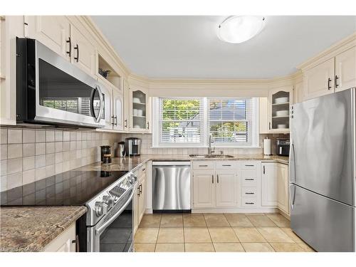 14 Lakeshore Road, Fort Erie, ON - Indoor Photo Showing Kitchen