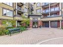 103-3070 Rotary Way, Burlington, ON  - Outdoor 