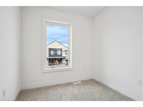 59-2273 Turnberry Road, Burlington, ON - Indoor Photo Showing Other Room