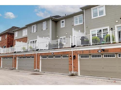 72-22 Spring Creek Drive Drive, Waterdown, ON - Outdoor With Exterior