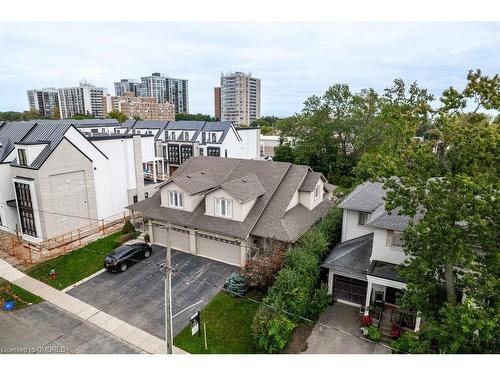 2304 Sovereign Street, Oakville, ON - Outdoor