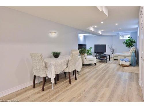 2304 Sovereign Street, Oakville, ON - Indoor Photo Showing Dining Room