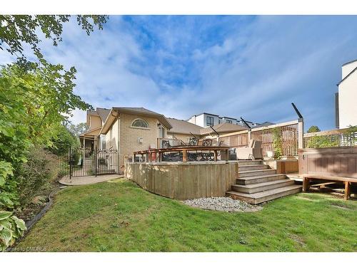 2304 Sovereign Street, Oakville, ON - Outdoor