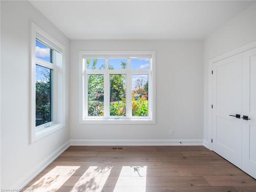 1514 Centre Road, Carlisle, ON - Indoor Photo Showing Other Room