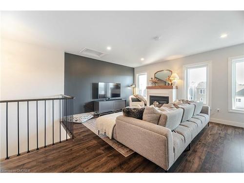 182 Roxton Road, Oakville, ON 