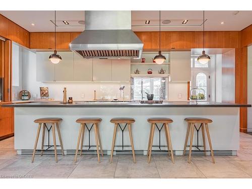 1 Springhill Street, Hamilton, ON - Indoor Photo Showing Kitchen