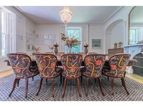 1 Springhill Street, Hamilton, ON - Indoor Photo Showing Dining Room