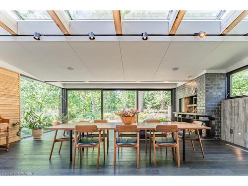 1 Springhill Street, Hamilton, ON - Indoor Photo Showing Dining Room