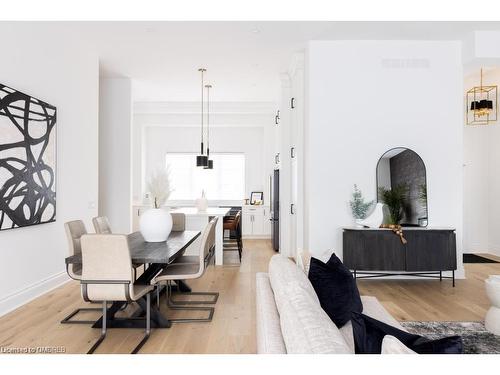 3 Arbourvale Common, St. Catharines, ON - Indoor Photo Showing Dining Room