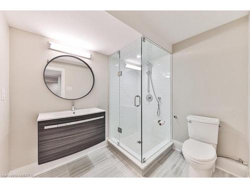 2068 Mississauga Road, Mississauga, ON - Indoor Photo Showing Bathroom