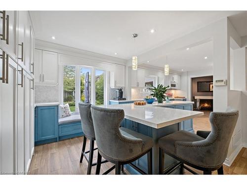 25 Manorcrest Street, Brampton, ON - Indoor Photo Showing Dining Room