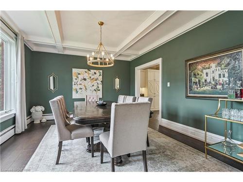 972 Montclair Avenue, Hamilton, ON - Indoor Photo Showing Dining Room