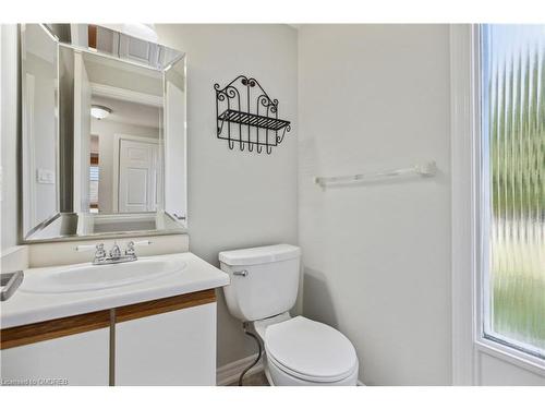 A-521 Rosemeadow Crescent, Waterloo, ON - Indoor Photo Showing Bathroom