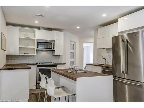 50 Beamer Avenue, St. Catharines, ON - Indoor Photo Showing Kitchen With Stainless Steel Kitchen With Upgraded Kitchen