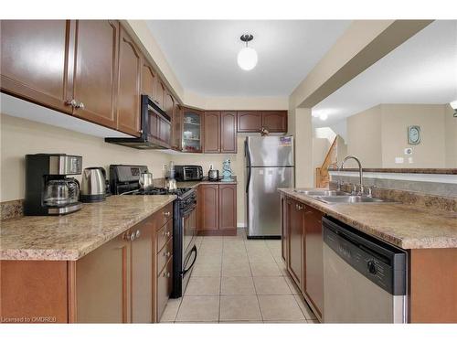 777 Gleeson Road, Milton, ON - Indoor Photo Showing Kitchen With Stainless Steel Kitchen With Double Sink