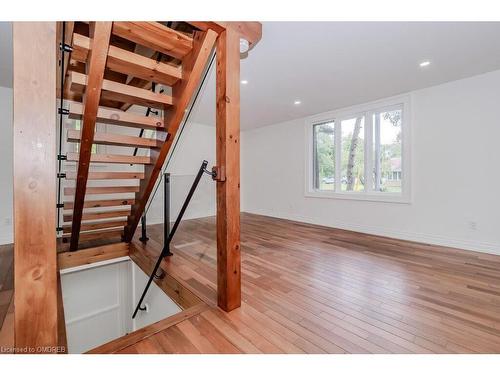 86 Woodward Street, Bracebridge, ON - Indoor Photo Showing Other Room