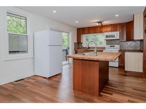 86 Woodward Street, Bracebridge, ON - Indoor Photo Showing Kitchen With Double Sink