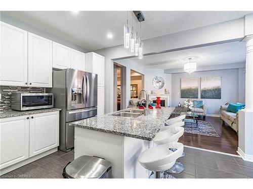 652 Mockridge Terrace, Milton, ON - Indoor Photo Showing Kitchen With Double Sink With Upgraded Kitchen