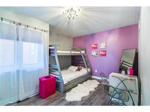 652 Mockridge Terrace, Milton, ON - Indoor Photo Showing Bedroom