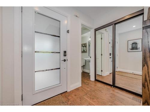 5181 Blue Spruce Avenue, Burlington, ON - Indoor Photo Showing Other Room