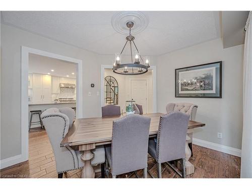 5181 Blue Spruce Avenue, Burlington, ON - Indoor Photo Showing Dining Room