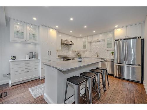 5181 Blue Spruce Avenue, Burlington, ON - Indoor Photo Showing Kitchen With Stainless Steel Kitchen With Upgraded Kitchen