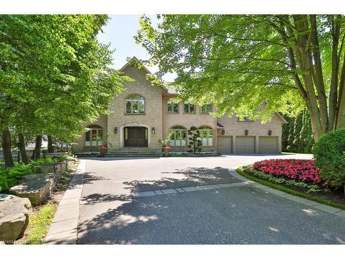 24 Raymar Place, Oakville, ON - Outdoor With Facade