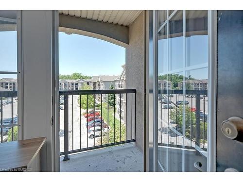 413-2055 Appleby Line, Burlington, ON -  With Balcony With Exterior