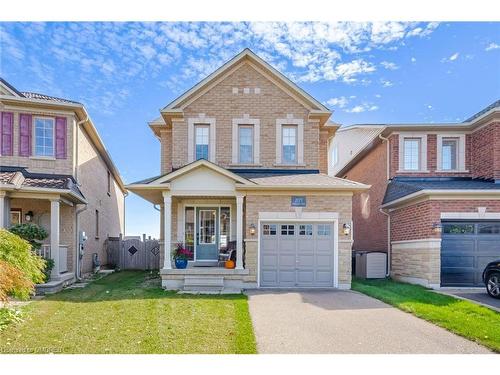 2073 Fiddlers Way, Oakville, ON - Outdoor With Facade