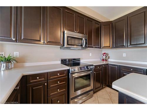 2073 Fiddlers Way, Oakville, ON - Indoor Photo Showing Kitchen