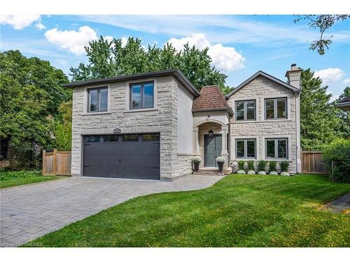 2410 Breton Close, Oakville, ON - Outdoor With Facade