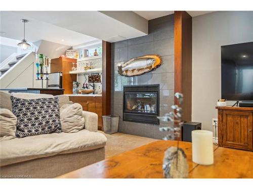 207 West River Road, Cambridge, ON - Indoor Photo Showing Living Room With Fireplace