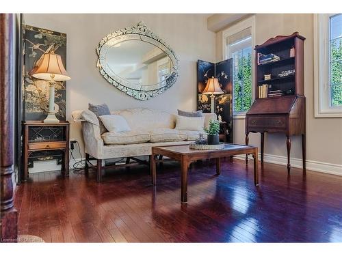 29 Premium Way, Mississauga, ON - Indoor Photo Showing Living Room