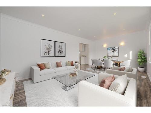 23 St Patrick Street, St. Catharines, ON - Indoor Photo Showing Living Room