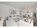 23 St Patrick Street, St. Catharines, ON  - Indoor Photo Showing Living Room 