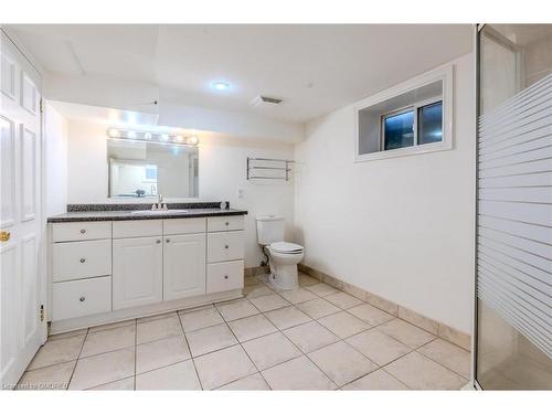 29 Crescent Road, Oakville, ON - Indoor Photo Showing Bathroom