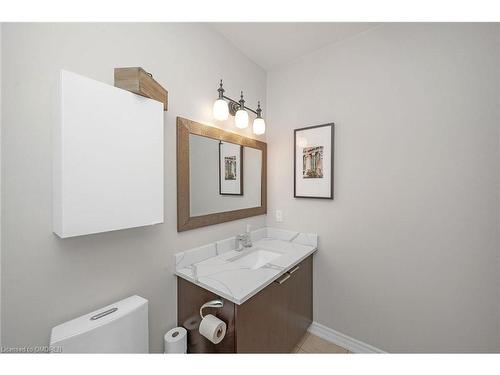 101-5070 Fairview Street, Burlington, ON - Indoor Photo Showing Bathroom