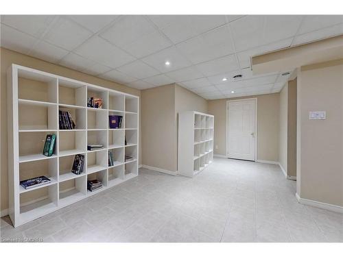 1534 Heritage Way, Oakville, ON - Indoor