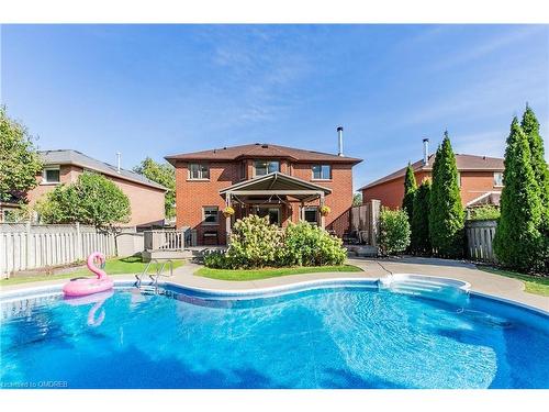 1534 Heritage Way, Oakville, ON - Outdoor With In Ground Pool With Backyard